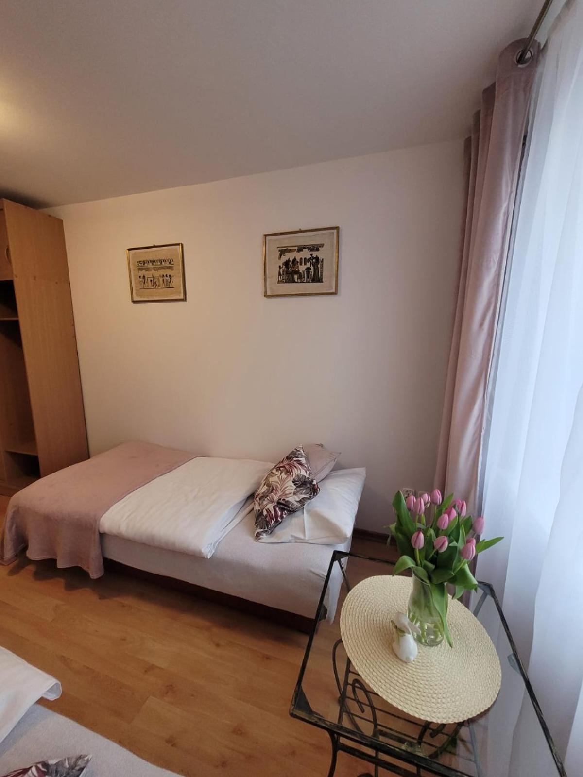 Pokoje Vesuvio I Apartament Дзвиржино Екстериор снимка